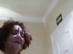 होम वीडियो - दादी 70yo गुदा सेक्स