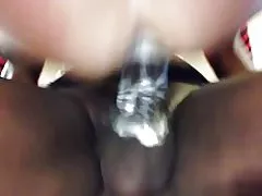 परिपक्व milf cums बीबीसी पर मलाईदार