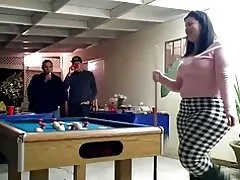 बड़े पैमाने पर pawg पूल बजाना!