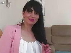 ब्रिटेन से अरब परिपक्व माँ भूखा योनि के साथ